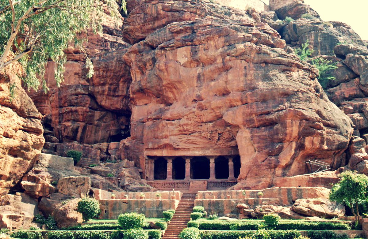 oldest temples in india - Badami-Cave-Temples-Karnataka